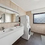 Luxapts Phantasialand-koeln-messe-balkon-kueche Apartamento