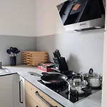Luxapts Phantasialand-koeln-messe-balkon-kueche * Kolonia