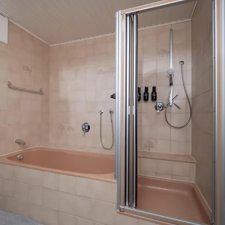 Apartamento Luxapts Phantasialand-koeln-messe-balkon-kueche *