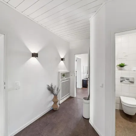 Luxapts Phantasialand-koeln-messe-balkon-kueche كولونيا