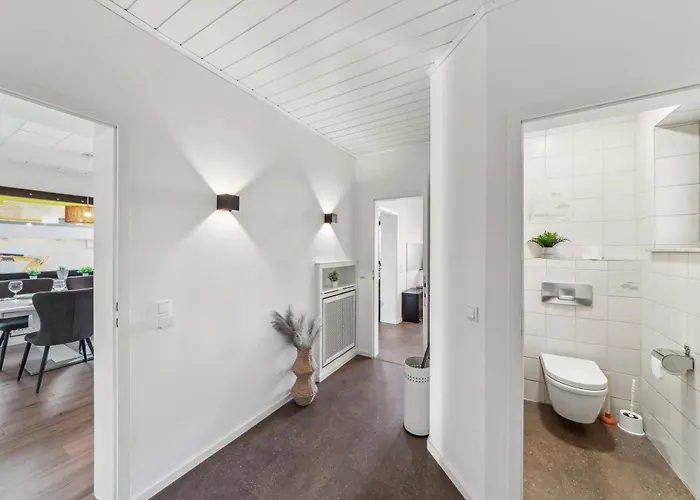 Luxapts Phantasialand-koeln-messe-balkon-kueche Cologne