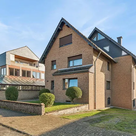 Luxapts Phantasialand-koeln-messe-balkon-kueche * Κολωνία